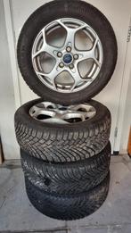 Continental winterbanden (4x) 215/55/R16, Ophalen