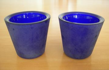 Theelicht / Theelichthouder Blauw (2x). Afmeting Ø 7x6,5 cm. beschikbaar voor biedingen