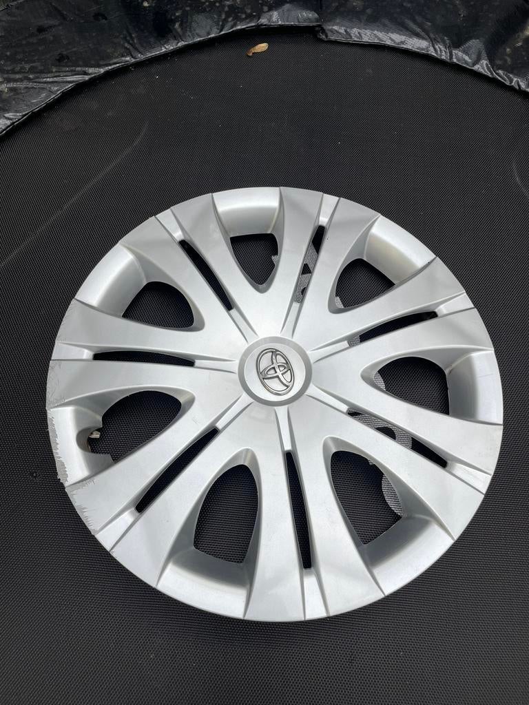 Toyota 16inch wieldop, Ophalen of Verzenden, Zo goed als nieuw