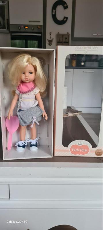 Paola Reina Pop - Mooie pop in doos! beschikbaar voor biedingen