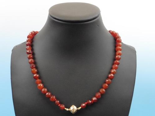 Carneolen collier met gouden slot                        D34, Sieraden, Tassen en Uiterlijk, Antieke sieraden, Ketting, Overige materialen