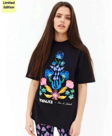 Stieglitz x Rosa de Weerd t-shirt bloemen oversized- maat M 