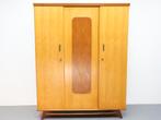 Vintage kledingkast 3 deurs jaren 60 schuine pootjes, 100 tot 150 cm, 150 tot 200 cm, Ophalen of Verzenden, 50 tot 75 cm