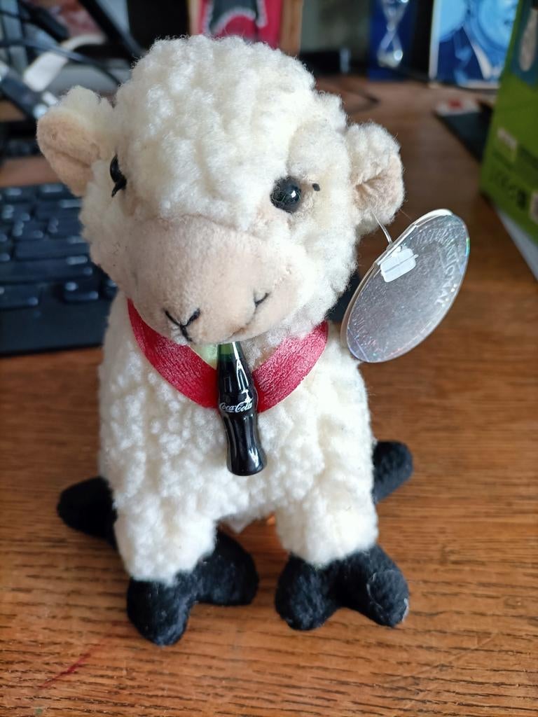 Coca-Cola Ireland Woolsy Schaap, Ophalen of Verzenden, Nieuw, Stoffen beer, Overige merken