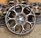 Org. 17" Alfa Romeo Giulietta Giulia velgen, Auto-onderdelen, Banden en Velgen, Alfa, Alfa, Gebruikt, Velg(en)