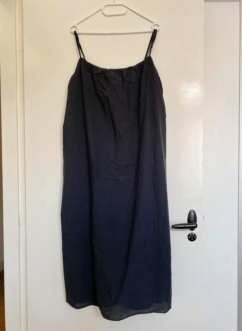 Pracht zomer jurk Hope Stockholm, Kleding | Dames, Jurken, Zo goed als nieuw, Maat 38/40 (M), Zwart, Onder de knie, Ophalen of Verzenden