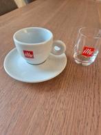 Illy espresso kopjes, Verzamelen, Ophalen of Verzenden, Zo goed als nieuw, Porselein, Kop en/of schotel