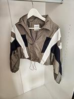 Bershka cropped windjack S – sportief jasje €5, Kleding | Dames, Overige kleuren, Zo goed als nieuw, Maat 36 (S), Bershka