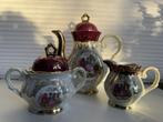 Brocant porseleinen theeservies, Antiek en Kunst, Antiek | Servies compleet, Ophalen of Verzenden