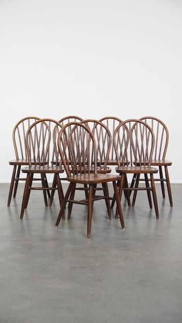 8 x Vintage houten Windsor spijlen stoel in Engelse stijl beschikbaar voor biedingen