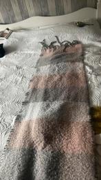 Sjaal, Kleding | Dames, Maat 46/48 (XL) of groter, Ophalen of Verzenden, Sjaal, Onbekend