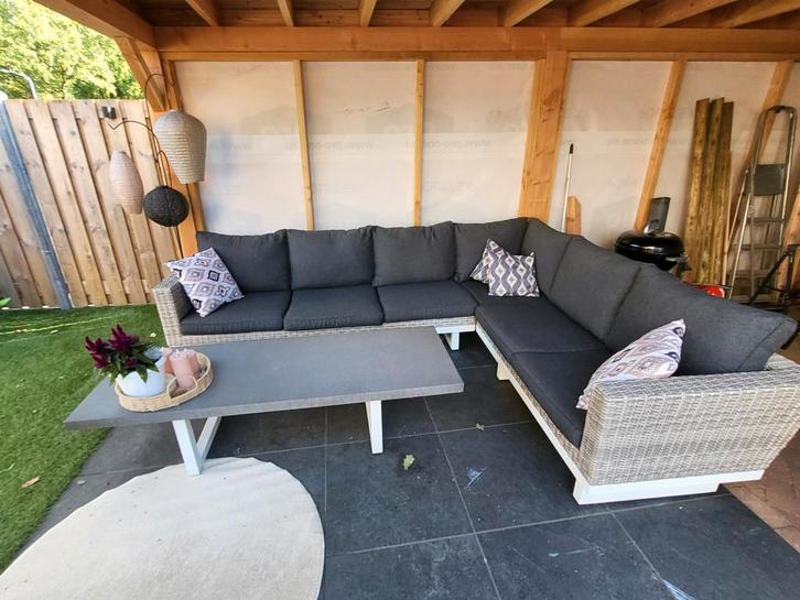 Hoekbank en salon tafel inclusief nieuwe hoes, Tuin en Terras, Tuinsets en Loungesets, Zo goed als nieuw, Ophalen of Verzenden