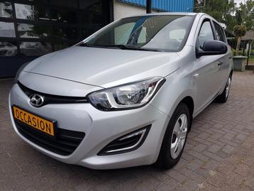 Hyundai i20 1200i 16V 5 DEURS AIRCO NIEUWSTAAT beschikbaar voor biedingen