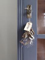 Landelijke klassieke kast, vitrinekast, eendeurskast,legkast, Antiek en Kunst, Antiek | Meubels | Kasten, Ophalen of Verzenden