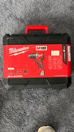 Milwaukee accu boormachine, Doe-het-zelf en Verbouw, Gereedschap | Boormachines, Ophalen of Verzenden, Zo goed als nieuw, 600 watt of meer