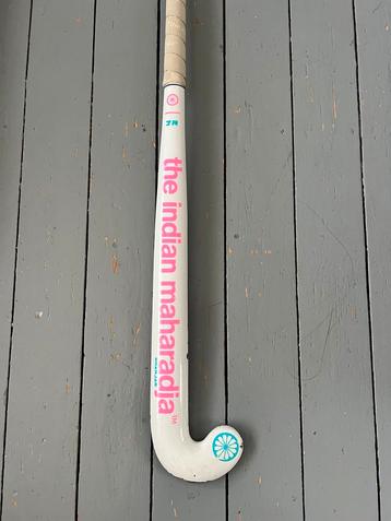 The Indian Maharadja Khanjar Junior Veld Hockeystick 34 inch