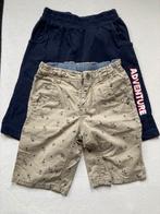 2 keer jongens shorts/korte broeken mt 110, Ophalen of Verzenden, Gebruikt, Jongen, Broek