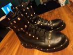Leren laarsjes Twinset maat 39 met studs, Kleding | Dames, Schoenen, Ophalen of Verzenden, Zo goed als nieuw, Zwart