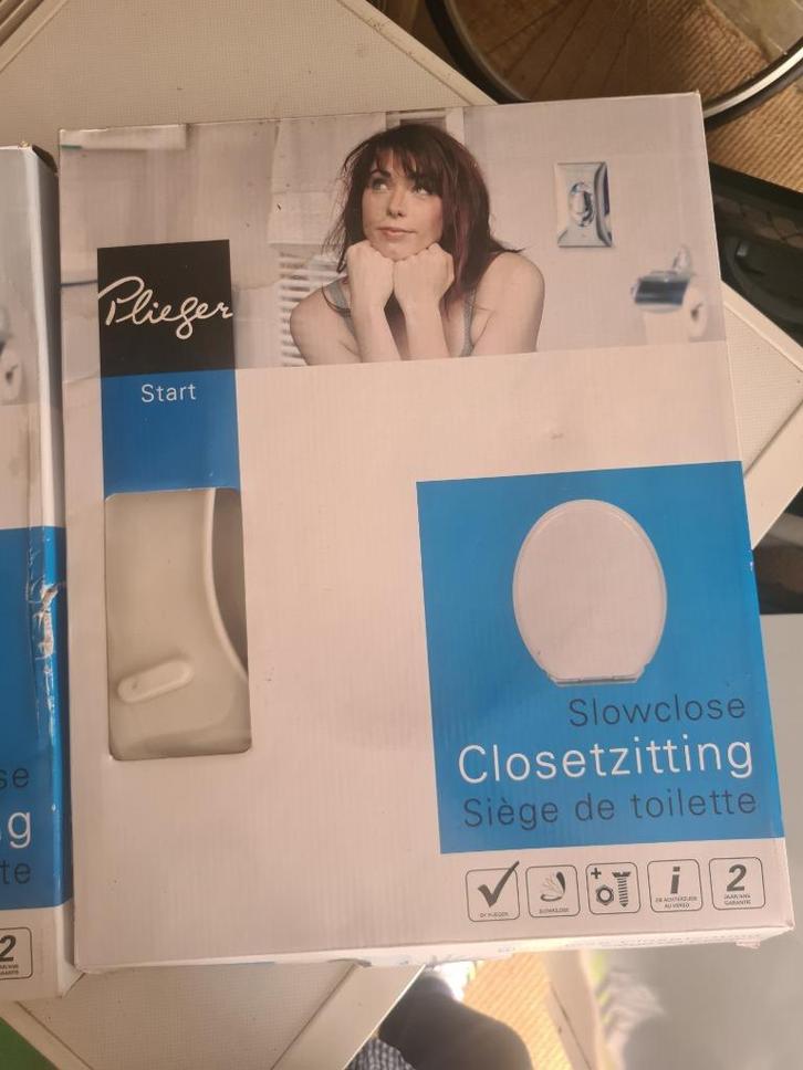 Nieuwe Plieger slowclose toiletbril – 2 stuks, Doe-het-zelf en Verbouw, Sanitair, Nieuw, Toilet, Ophalen of Verzenden