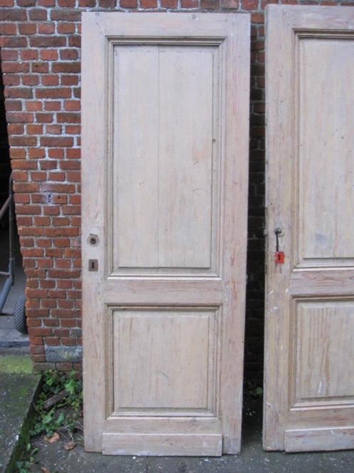 211,5hx79br oude paneeldeur, verf verwijderd, Antiek en Kunst, Antiek | Overige Antiek, Ophalen