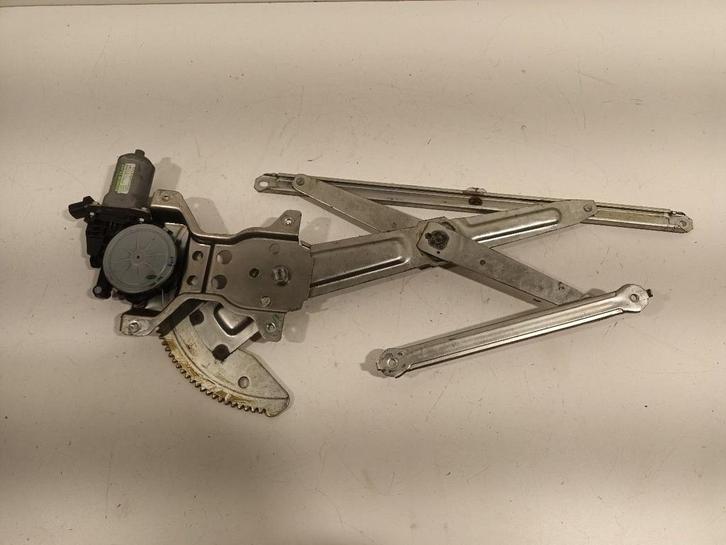 Raammechaniek elektrisch rechts voor Suzuki Alto, Auto-onderdelen, Ruiten en Toebehoren, Suzuki, Gebruikt, Herkomst onderdeel bekend