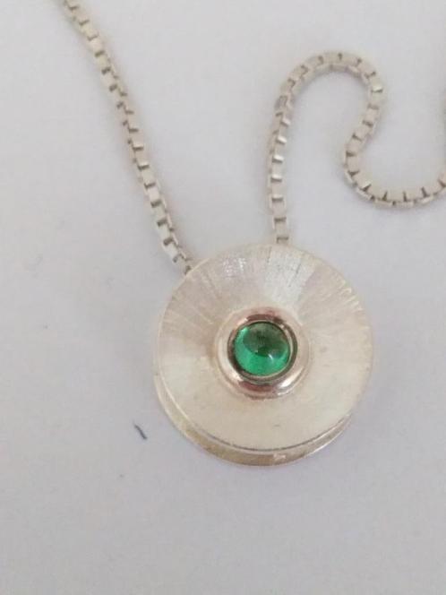 zilveren KETTING  50 cm  en HANGER met 1 cabuchon Smaragd, Sieraden, Tassen en Uiterlijk, Kettingen, Nieuw, Zilver, Zilver, Met edelsteen
