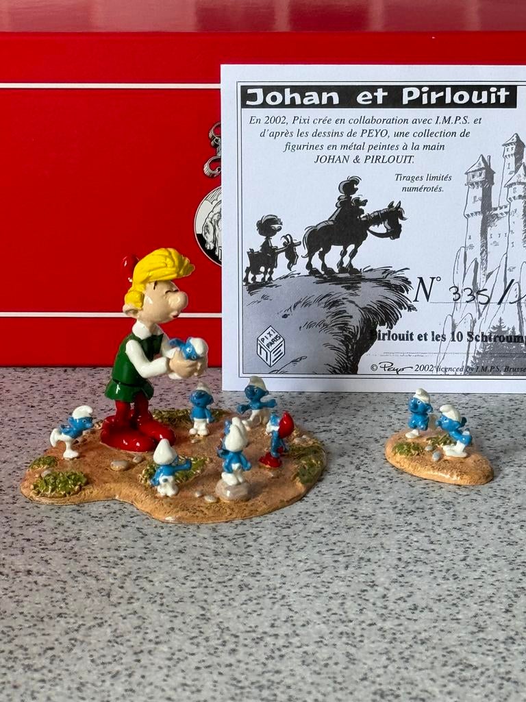 Pirlouit en de 10 smurfen pixi, Verzamelen, Smurfen, Zo goed als nieuw, Verschillende Smurfen, Ophalen of Verzenden