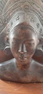 Gipsen beeld van een Balinese danseres, Ophalen