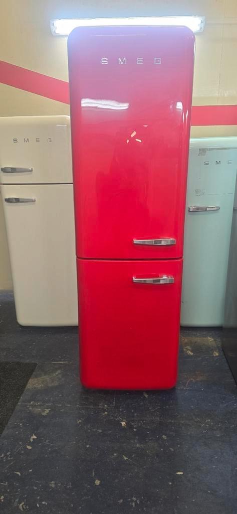 SMEG  koelkast rood, Witgoed en Apparatuur, Koelkasten en IJskasten, Ophalen
