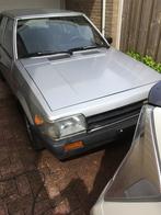 Mazda 323 uit 1985 voor liefhebber, Auto's, Voorwielaandrijving, Zwart, Handgeschakeld, Particulier