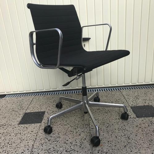 Vintage Vitra bureaustoel stoel EA 117  gepolijst zwart, Huis en Inrichting, Bureaustoelen, Gebruikt, Zwart, Ophalen