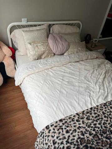 Ikea Nesttun bed 140x200 (excl matras)