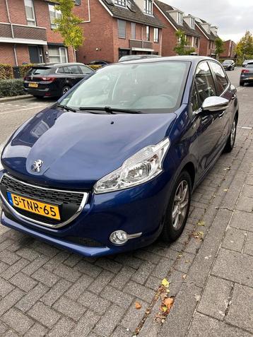 Peugeot 208 1.2 VTI 60KW/82PK 5-D 2014 Blauw beschikbaar voor biedingen