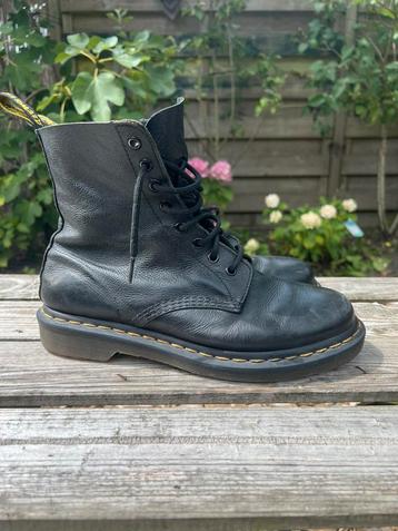 Dr Martens Vintage beschikbaar voor biedingen