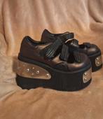 Demonia maat 38 metallic rood, Kleding | Dames, Schoenen, Ophalen, Gedragen, Rood, Schoenen met hoge hakken