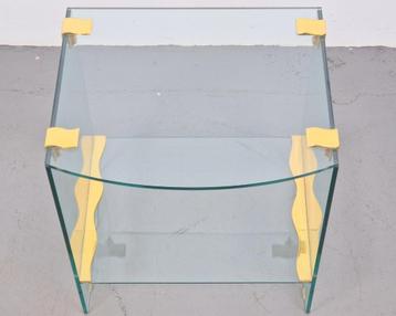 Vintage bijzettafel messing glas side table regency ’70s beschikbaar voor biedingen