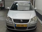 Volkswagen Polo 1.4-16V Comfortline Automaat AIRCO 4 DEURS, Stof, Gebruikt, Zwart, 4 cilinders