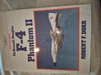 Engelstalig boek over de F-4 Phantom., Ophalen of Verzenden, Zo goed als nieuw