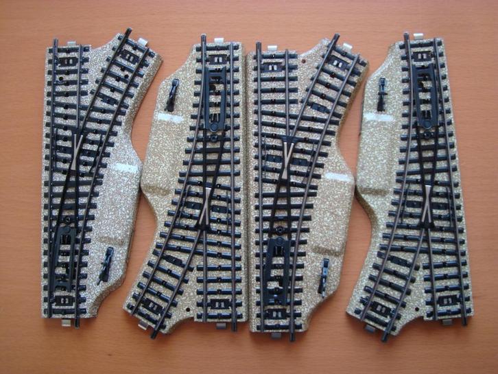 Te koop: 9 Marklin handwissels., Hobby en Vrije tijd, Modeltreinen | H0, Zo goed als nieuw, Rails, Wisselstroom, Märklin, Verzenden