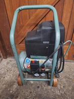 Hitachi Compressor - Draagbaar en Krachtig, Doe-het-zelf en Verbouw, Ophalen, Gebruikt, 6 tot 10 bar, Minder dan 200 liter/min