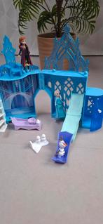 Frozen IJskasteel Poppenhuis met Elsa, Anna & Olaf compleet!, Ophalen of Verzenden, Zo goed als nieuw, Poppenhuis