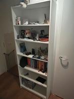 Gratis afhalen: billie boekenkast ikea, Huis en Inrichting, Kasten | Boekenkasten, Ophalen, 50 tot 100 cm, Zo goed als nieuw, 150 tot 200 cm