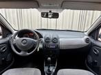 Dacia Sandero 1.4 *Goed onderhouden* Trekhaak (bj 2009), Auto's, Dacia, Voorwielaandrijving, Stof, Gebruikt, Blauw