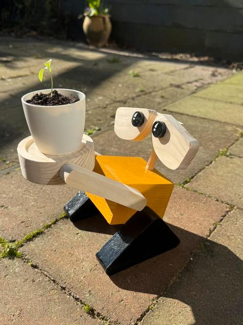 Schattige Wall-e, Tuin en Terras, Bloempotten, Nieuw, Aardewerk, Minder dan 25 cm, Rond, Ophalen