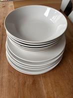 Ikea Borden en Kommen Set - 12 stuks (met chip), Ophalen, Gebruikt, Keramiek, Effen