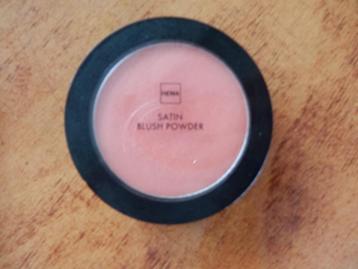 blush/powder/oogschaduw beschikbaar voor biedingen