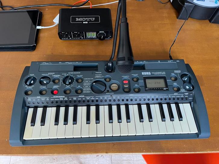 Korg Microsampler, Muziek en Instrumenten, Keyboards, Zo goed als nieuw, 61 toetsen, Korg, Ophalen of Verzenden