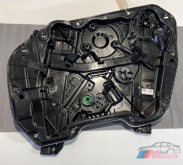 BMW F40 BINNEN BAK DEUR RECHTS 5A02FB2-03 beschikbaar voor biedingen