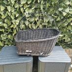 Rotan fietsmand, Fietsen en Brommers, Fietsaccessoires | Fietsmanden, Ophalen of Verzenden, Zo goed als nieuw