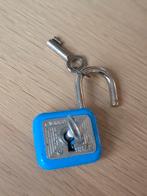 Vintage Abus blauw hangslot, 30mm met 2 sleutels €12,50, Antiek en Kunst, Ophalen of Verzenden